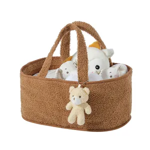Brauner Aufbewahrungskorb aus Teddy-Vlies mit weichem Bärenanhänger und Plüsch