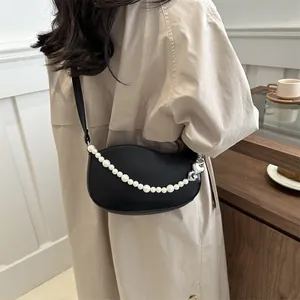 Women Fashion PU Leather Hobo Bag With Artificial Pearl Chain And Silver Heart Charms Chic Small Square Shoulder Crossbody Bag