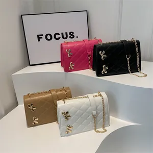 Sac Bandoulière Élégant à Chaîne Matelassé Losange Avec Nœud Doré Décor Métal Sac Carré en Cuir PU Mode Femme