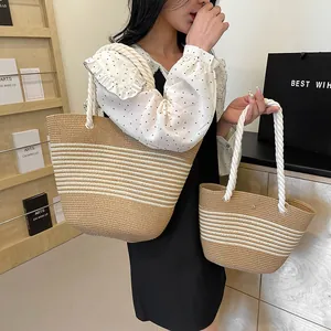 Grand sac cabas en paille tissée avec anses en corde pour la plage et le quotidien