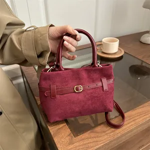 Sac Seau en Cuir de Suède Rétro pour Femmes Texture Givrée Boucle de Ceinture Sac à Bandoulière Main Automne Hiver