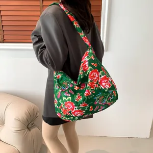 Ethnic style tote bag with green floral peony pattern and large capacity shoulder strap