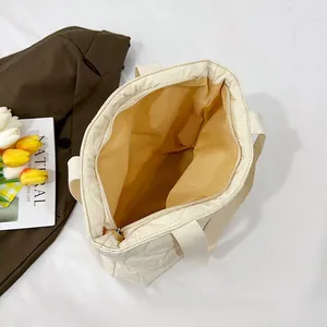 Off-white quilted space cotton tote bag with diamond pattern and large capacity