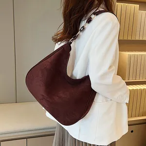 Dames Matte PU Hobo Tas Grote Capaciteit Halve Maan Schoudertas Metalen Ringketting Casual Dagelijks Woon-werkverkeer Tas