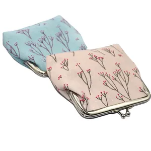 Porte-monnaies en coton imprimé floral avec fermoir vintage en bleu et rose