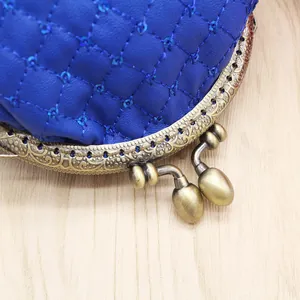 Blue sequin sequin coin purse with quilted leather and vintage bronze engraved clasp