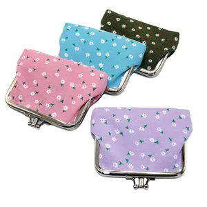 Vintage bloemen katoenen portemonnees met metalen sluiting in vier pastelkleuren