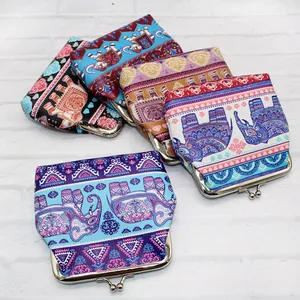 Etnische portemonnees met olifantenpatroon, boho-stijl en vintage metalen sluitingen