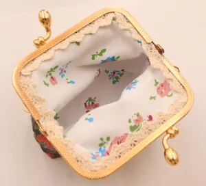 Handmade retro floral fabric coin purse with gold kiss-lock and lace detail