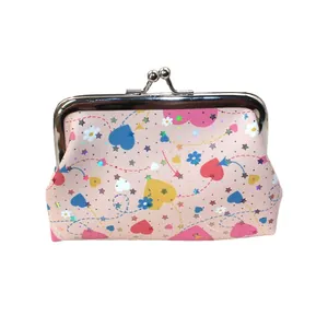 Porte-monnaie en cuir PU à imprimé floral avec motifs de cœur et fermoir rétro