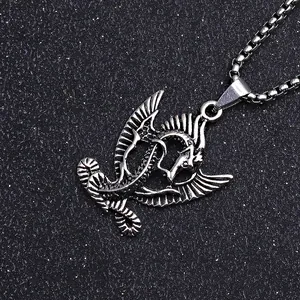 Collana con ciondolo a forma di drago gotico in acciaio inossidabile argentato
