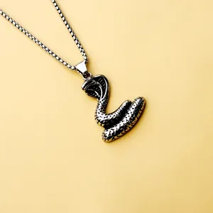 Vintage stainless steel cobra snake pendant with black box chain for men's hip hop style