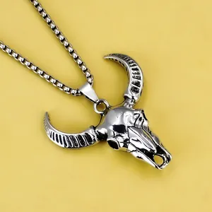 Collana con Pendente a Testa di Toro Vichingo Vintage Catena Veneziana in Acciaio Inossidabile per Uomo Gioielli Punk Hip Hop
