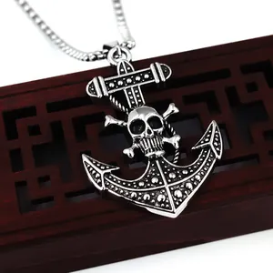 Collana vintage in acciaio inox con ciondolo a forma di ancora pirata e teschio
