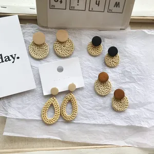 Bohemian Rattan Woven Wood Drop Earrings For Women Summer Vacation Geometric Round Teardrop Stud Earrings Jewelry Gift