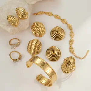 Gioielli Vintage in Acciaio Inossidabile Orecchini a Trama Ondulata Placcati in Oro Argento Orecchini a Bottone Croissant Bracciale Aperto Anello con Strass