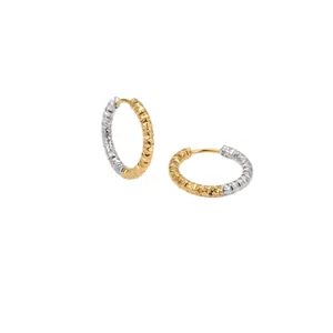 Zweifarbige Creolen aus Edelstahl in Gold und Silber mit strukturierter Diamantschliff-Optik