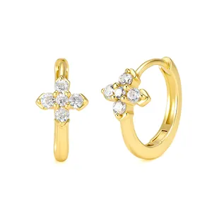Élégantes boucles d'oreilles trèfle en argent S925 plaqué or 14K avec zircons brillants