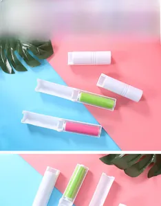 Portable lint roller for pet hair showing foldable design and multicolor options