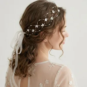 Bandeau de Mariée Fait Main Fil de Cuivre Doré Avec Fleurs en Tissu Künstliche Perles Ruban en Organza Vigne de Cheveux Mariage Fête