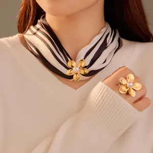 Fashion Stainless Steel Floral Petal Scarf Buckle Ring Set With Artificial Pearl Gold Plated Elegant Jewelry Accessories For Women