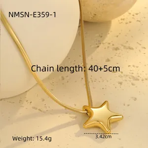 Detaillierte Größenangaben für goldene Stern-Halskette mit eleganter 40+5cm Schlangenkette