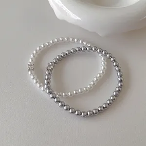 Bracelet Minimaliste en Cuivre Zircon Künstliche Perles Synthétiques pour Femmes Français Élégant Bracelet de Künstliche Perles Élastique Bijoux Cadeau