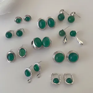 S925 Silber Smaragdgrüne Achat Ohrringe Kollektion im Vintage minimalistischen Design