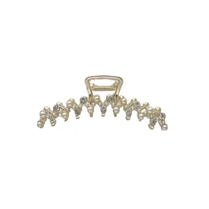 Elegante gouden metalen haarklem met parels en fonkelende strass-steentjes voor dames