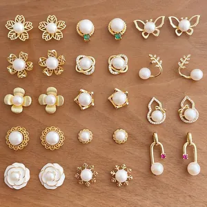 New Chinese Natural Freshwater Pearl Geometric Stud Earrings 18K Gold Plated 925 Sterling Silver Earring Post For Women