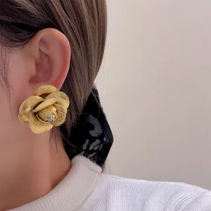 Vintage Metallic Artificial Leather Rose Camellia Stud Earrings With 925 Sterling Silver Earring Post Elegant Gold Flower Earrings For Women