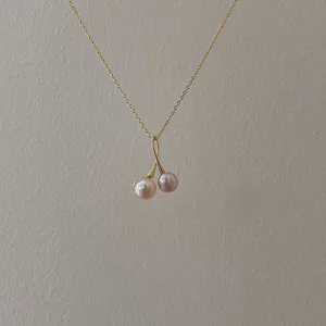Elegant cherry-shaped freshwater pearl necklace with delicate gold chain for women