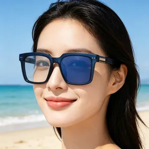 Women Square Photochromic Sunglasses Plastic Metal Frame Large Retro Anti Blue Light UV400 Color Changing Fashion