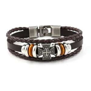Bracelet multi-rangs en cuir pour homme avec un pendentif croix en argent de style vintage