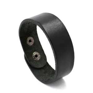 Bracciale largo in pelle nera minimalista per uomo e donna con bottoni a pressione