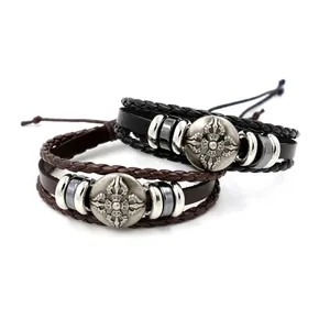 Mehrlagiges Lederarmband-Set mit Metall-Schild-Anhänger in Schwarz und Braun im Retro-Stil