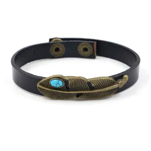 Vintage Lederarmband in Schwarz mit Bronze-Feder, Türkis-Perle und Druckknopfverschluss