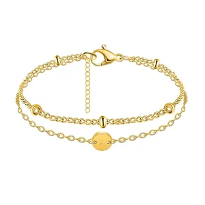 Bracelet double chaîne en acier inoxydable plaqué or 18 carats avec un pendentif lettre A