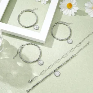 Zilveren armbanden en halsketting set met zeshoekige alfabet bedels en hangers