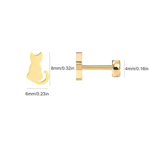 Detaillierte Maße der goldenen Katzen-Ohrstecker aus 18K vergoldetem Edelstahl