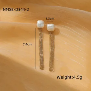 Elegantes pendientes dorados con perla y flecos de cadenas largos, longitud de 7,4 cm