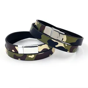 Double-wrap camo faux leather bracelet with polished stainless steel buckle for men and women