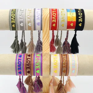 Pulseras tejidas LOVE hechas a mano con borlas en varios colores de estilo bohemio
