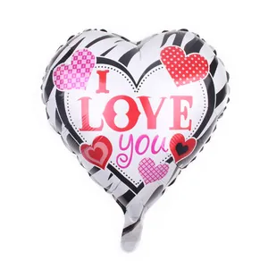 Ballon en aluminium de 18 pouces en forme de cœur avec imprimé I Love You et bordure zèbre