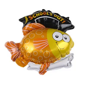 Visvormige afstudeerballon van folie met School's Out tekst voor feestdecoratie