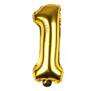 Detailansicht der goldenen Folienballon-Zahl 1 mit Metalleffekt und glatten Kanten