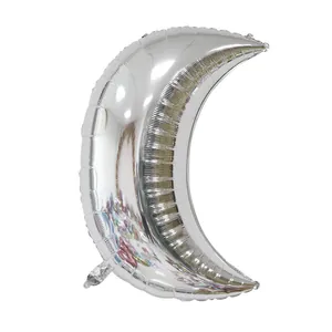 Détail du ballon lune argenté de 36 pouces en feuille d'aluminium avec valve de gonflage