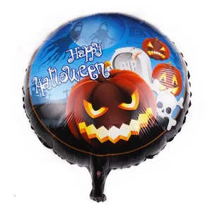 Détail d'un ballon d'Halloween de 18 pouces avec motifs de citrouilles et fantômes