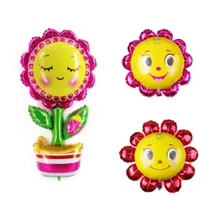 Detail of sunflower foil balloons with vibrant colors and polished metallic texture
