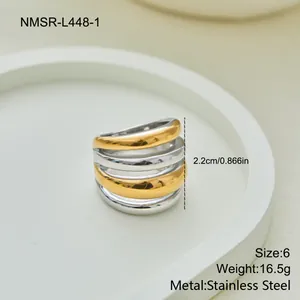 Detail van tweekleurige gelaagde ring van staal, 2,2cm hoogte en 16,5g gewicht info